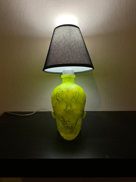 Lampada Teschio Crystal Head Giallo Fluo Effetto Marmo