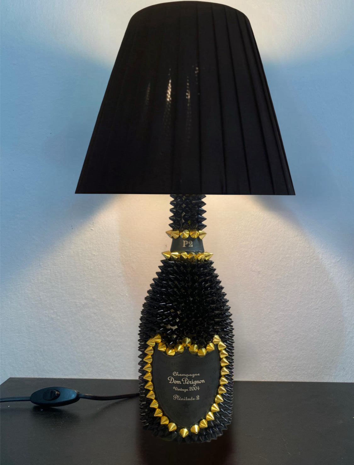Lampada Dom Pèrignon Vintage 2004 P2 Oro Nero