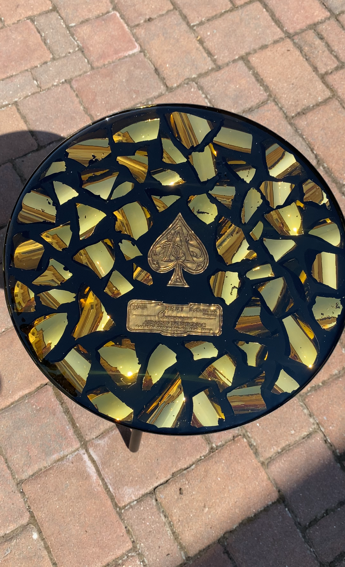Tavolino Armand De Brignac Gold Nero