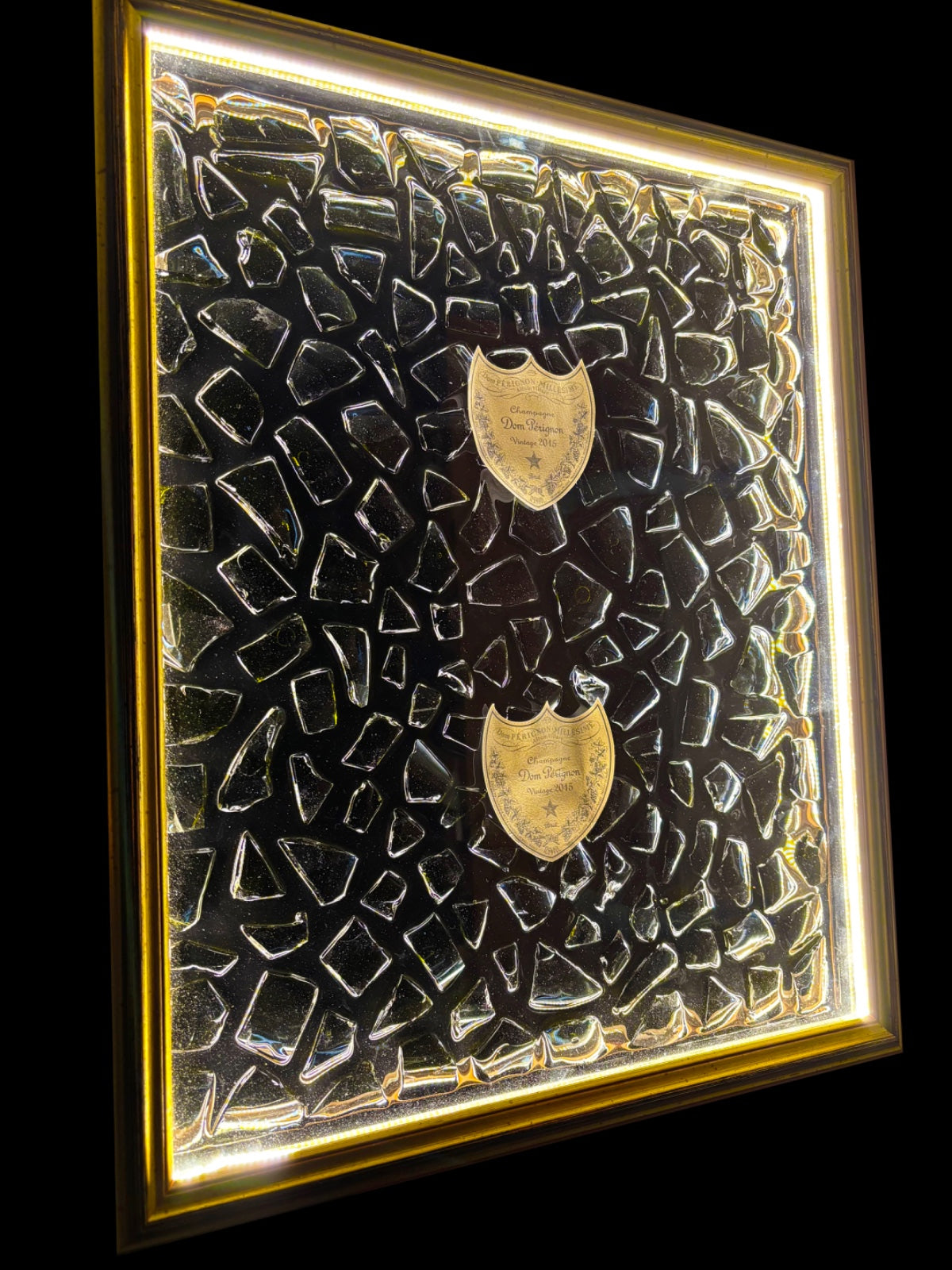 Dom Pèrignon panel 2015 LED frame version