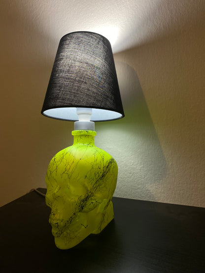 Lampada Teschio Crystal Head Giallo Fluo Effetto Marmo