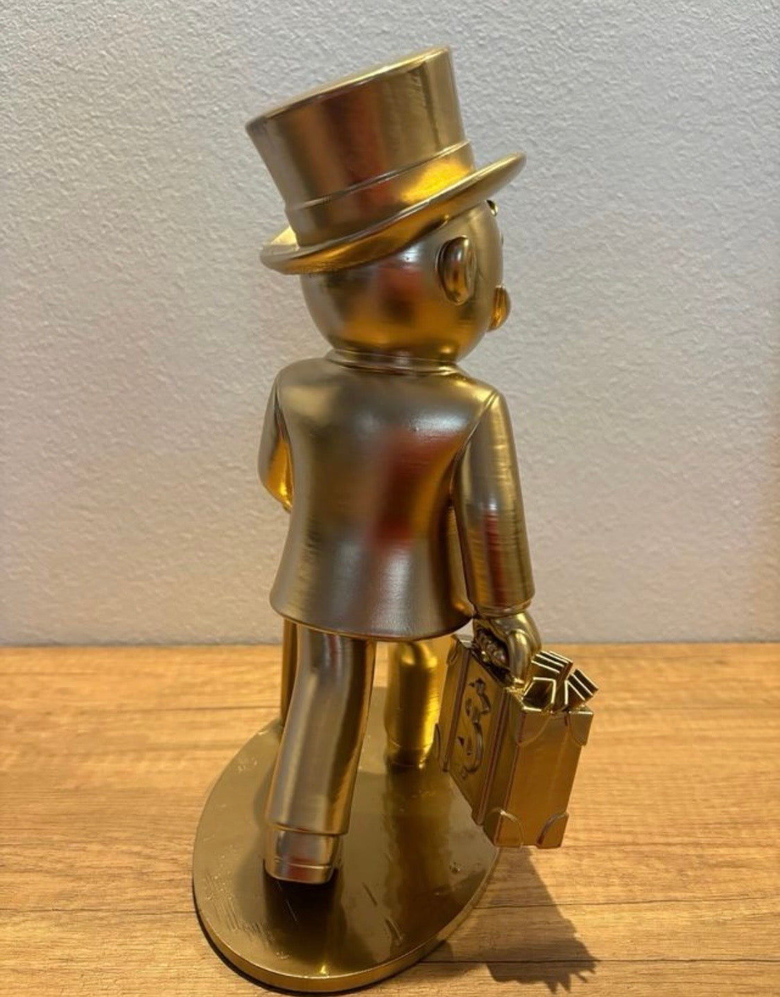 Mr. Monopoly Statua 3D con Valigetta e Bastone