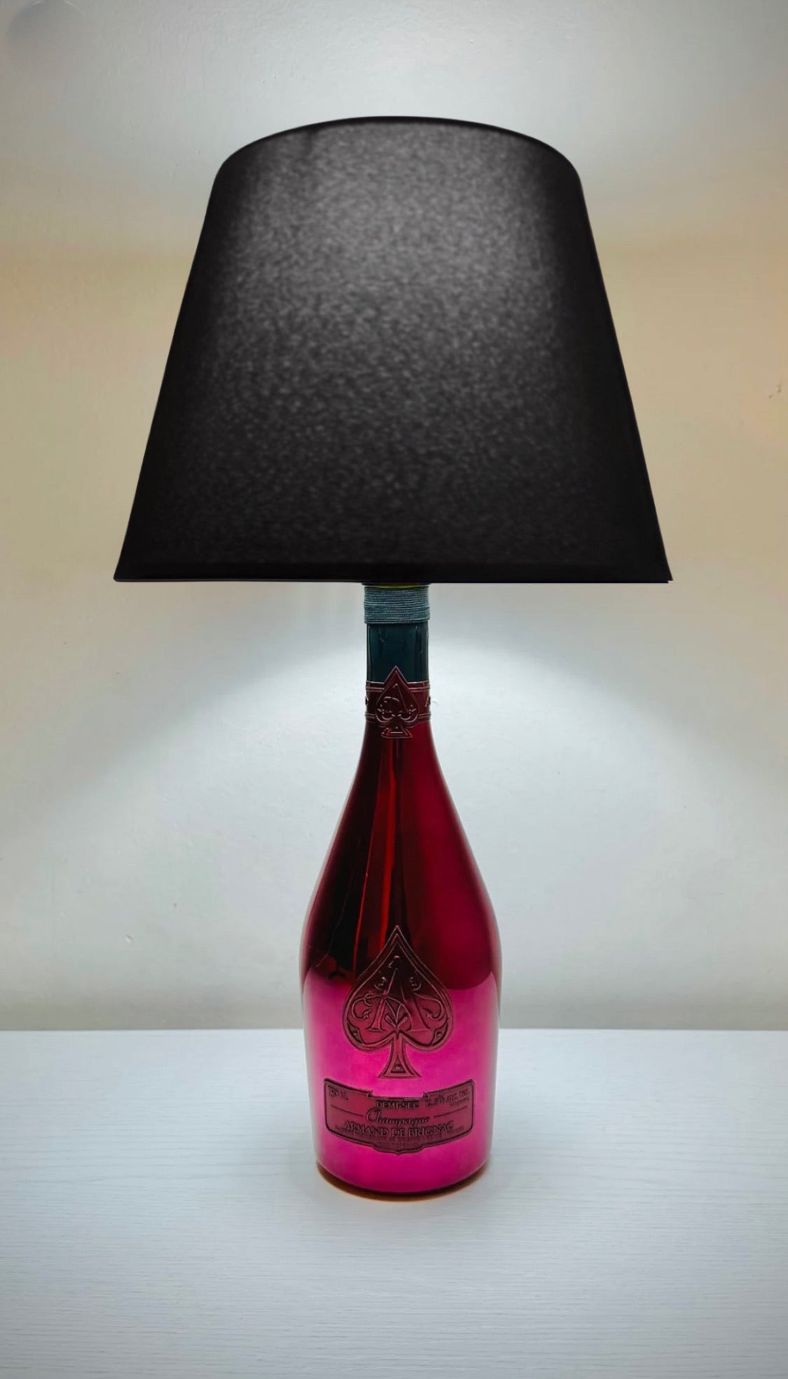 Lampada Armand de Brignac Demi Sec