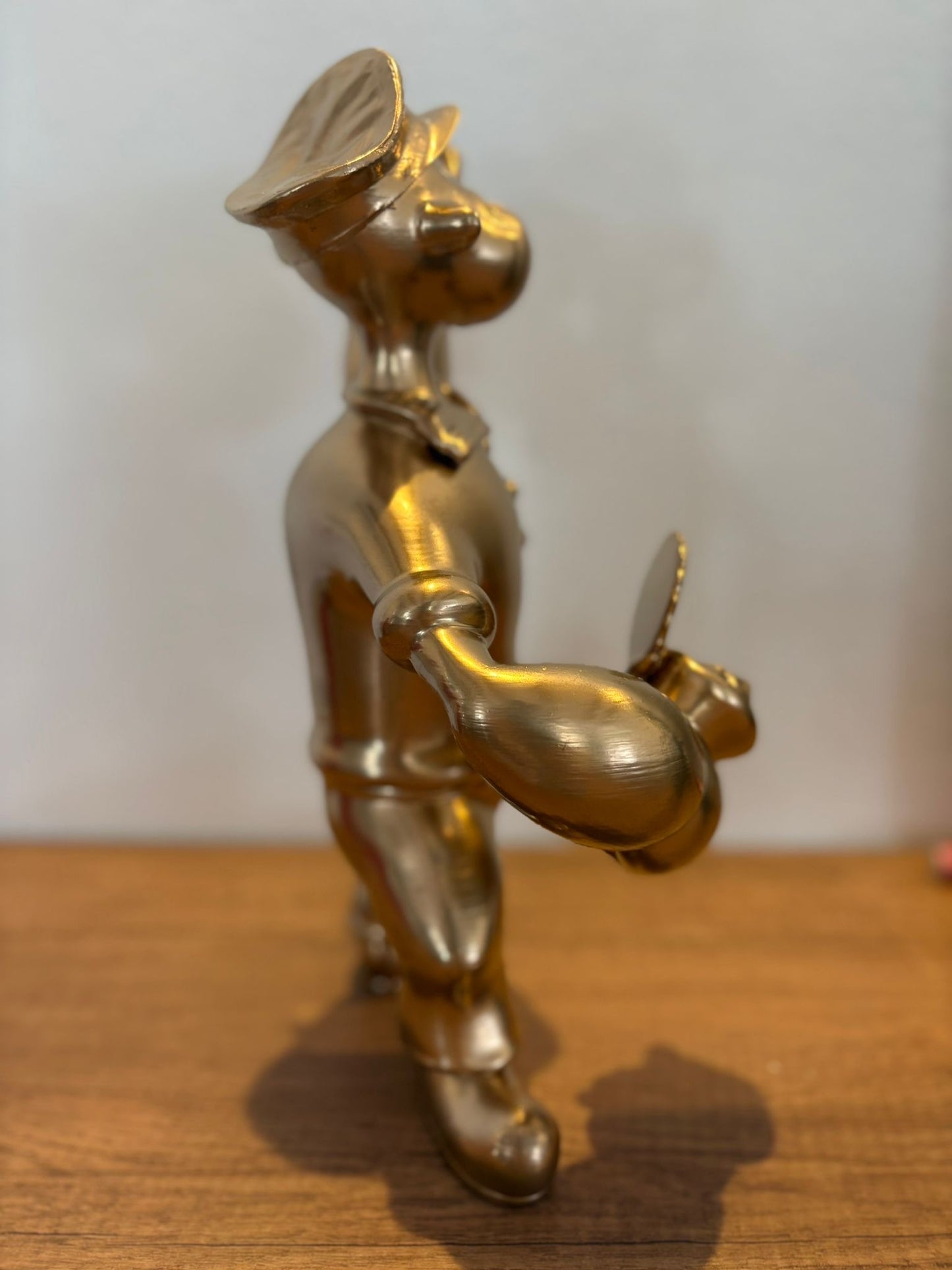 Popeye Statua 3D Oro con Barattolo Spinaci