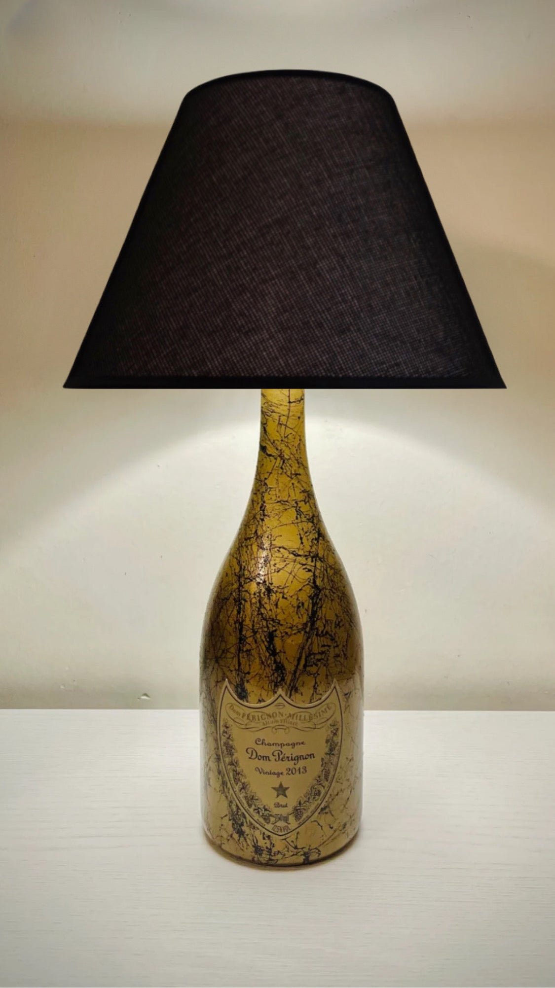 Lampada Dom Pèrignon Vintage Effetto Marmo Oro