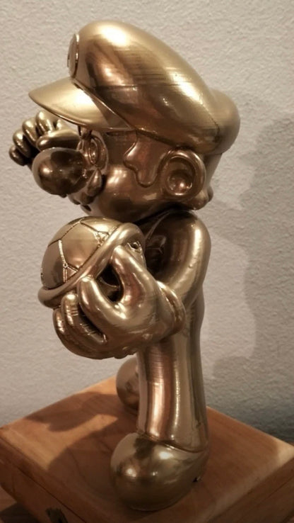 Statua Super Mario con Guscio Oro
